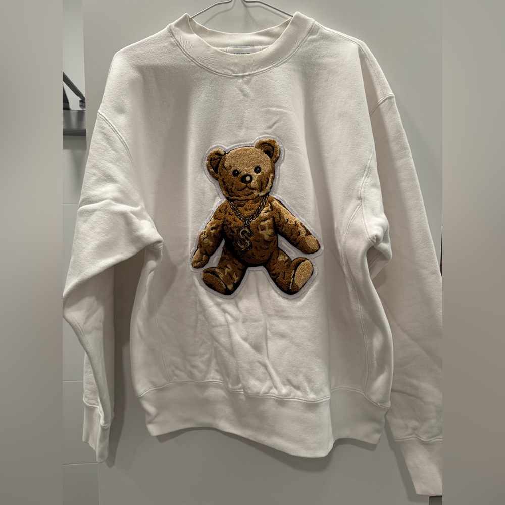 Cute oversized sweatshirt